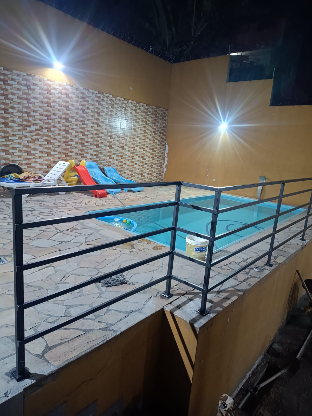 Portão Basculante Automático Instalado